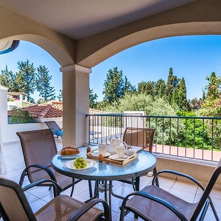 Cozy Apartment In Paphos Beautiful Complex Luaran gambar